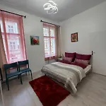 8- Little Lejlighed Prag
