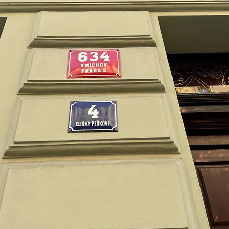 Appartement 8- Little
